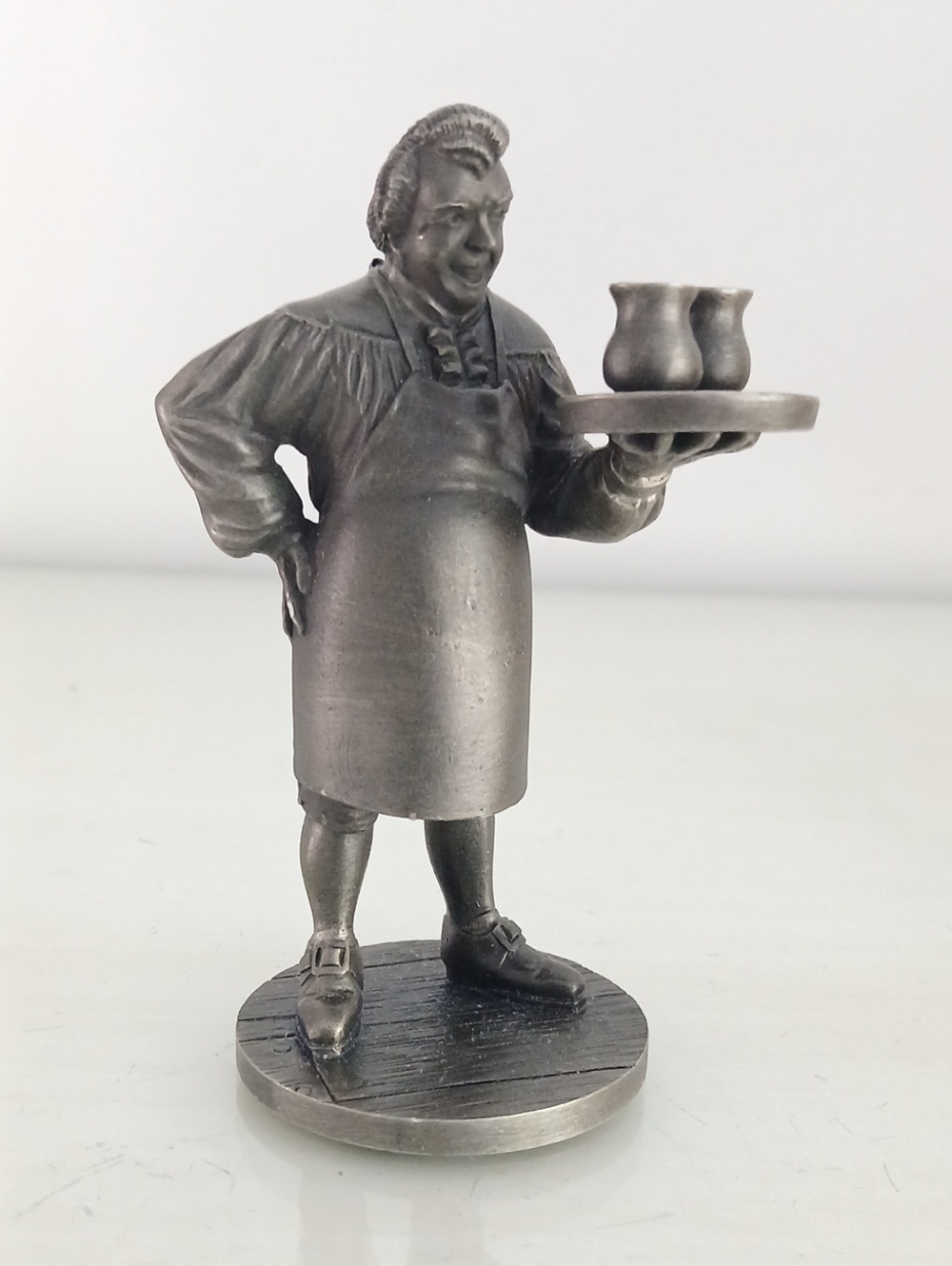 Franklin Mint THE INNKEEPER 1975 Pewter Figurine